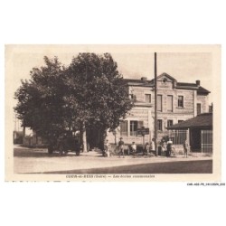 CAR-ADIP9-0560-38 - COUR-ET-BUIS - les écoles communales