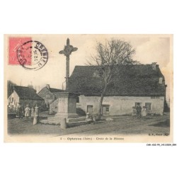 CAR-ADIP9-0582-38 - OPTEVOZ - croix de la mission