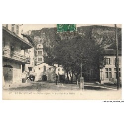 CAR-ACPP9-0628-38 - PONT-EN-ROYANS - Le dauphiné - La place de la mairie