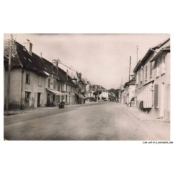 CAR-ACPP12-0867-38 - LES ABRETS - intérieur de la ville