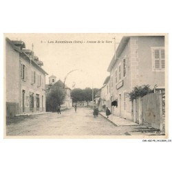CAR-ADIP5-0320-38 - LES AVENIERES - avenue de la gare
