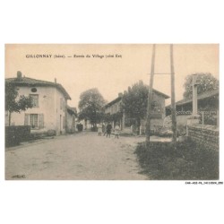 CAR-ADIP6-0353-38 - GILLONNAY - entrée du village