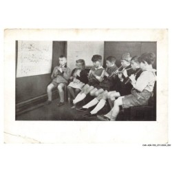 CAR-ADRP20-1109-MUSIQUE - neulandschulsiedlung - wien