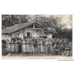 CAR-AFZP5-0265-40 - La danse dans les LANDES - Le rondeau populaire
