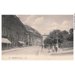 CAR-AGEP10-0627-39 - MOREZ - Une place public