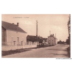 CAR-AGEP12-0768-39 - Les Dechaux - La place
