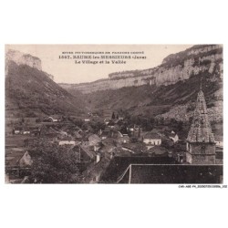 CAR-AGEP4-0248-39  - Sites Pittoresques de Franche-Comté - Baume-les-Messieurs - Le village et la vallée