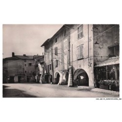 CAR-AGEP4-0238-39  - ARINTHOD - Place du poids-publique et les arcades