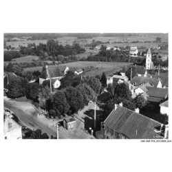 CAR-ADPP15-0970-39 - CHAUMERGY - Place du marché l'école