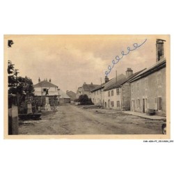 CAR-ADNP7-0447-38 - FORT-DU-PLASNE - Centre du pays