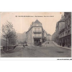 CAR-AACP5-39-0385 - SALINS-LES-BAINS - Rue Gambetta - Rue de la Liberté - Pharmacie