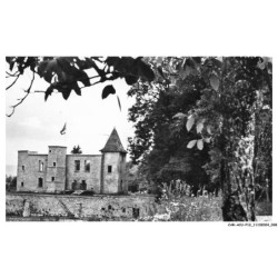 CAR-ACUP12-0735-39 - DOMAINE DE CHALAIN - Centre de tourisme et camp départemental