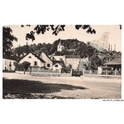 CAR-ACSP4-0215-39 - MONTMOROT - Quartier de l'église