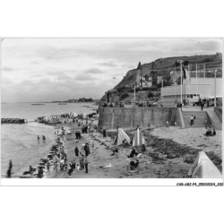 CAR-ABJP4-0377-50 - ARROMANCHE-LES-BAINS - port de la liberation - la plage vers le musée
