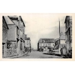 50-AM22113.Juvigny le Tertre.Route de Saint Hilaire