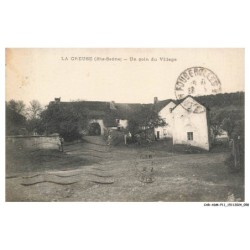 CAR-ADMP11-0796-70 - LA CREUSE - Un coin du village