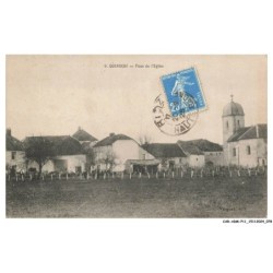 CAR-ADMP11-0806-70 - QUENOCHE - Place de l'église