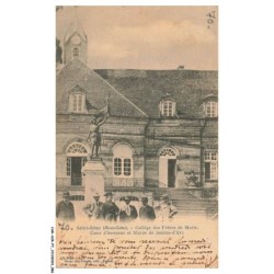 CAR-ACRP7-0364-70 - SAINT-REMY - College des freres de marie - Cour d'honneur et statue de jeanne d'arc
