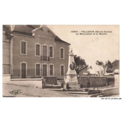 CAR-ADCP2-0122-70 - VELLEXON - Le monument et la mairie