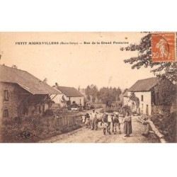 70 - n°73158 - PETIT MIGNAVILLERS - Rue de la Grande Fontaine - Carte vendue en l'état