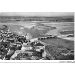 CAR-AAJP4-50-0340 - PORT-BAIL - le port et les dunes