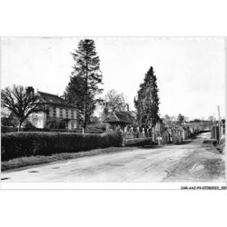 CAR-AAJP4-50-0330 - CHERENCE-LE-HERON - l'arrivée