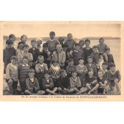 50 - DONVILLE LES BAINS - SAN25457 - Un des Groupes d'Enfants à la Colonie de Vacances