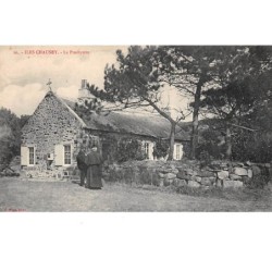 50 . n°205537. iles chausey. le presbytère