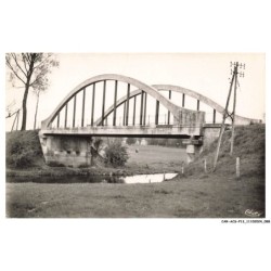 CAR-ACSP13-0845-70 - CORRE - Le pont sur la saone