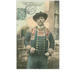 50 . n°37778.costumes bretons.un gas de bannalec
