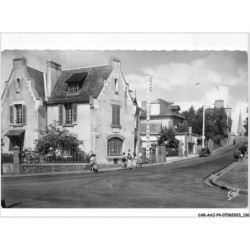 CAR-AAJP4-50-0348 - ST-PAIR-SUR-MER - la poste et la rue Sainte-Anne