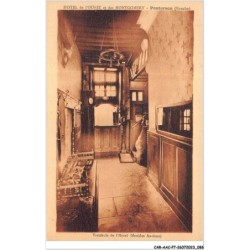 CAR-AACP7-50-0587 - PONTORSON - Hotel Ouest et Montgomery - vestibule de l'hotel