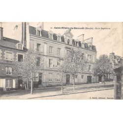 50.AM18667.Saint Hilaire du Harcouët.N°12.Ecole Supérieur