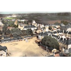 50. n° 103518 .st sauveur le vicomte .cpsm .place de la mairie .vue aerienne .