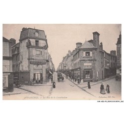 CAR-AEDP9-0582-50 - AVRANCHES - La rue de la constitution