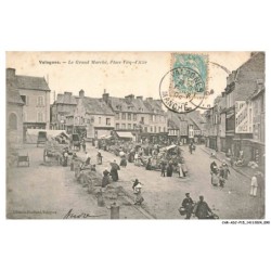 CAR-ADJP15-0843-50 - VALOGNES - Le grand marché - Place vicq-d'azir