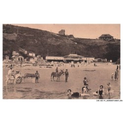 CAR-AEJP1-0014-50 - CARTERET - Ebats sur la plage a maree basse