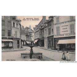 CAR-AGCP20-1072-51 - SEZANNE - Place de la république