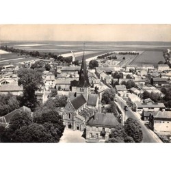 51 .n° 204641.suippes.la mairie .église.le cimetière.militaire. cpsm - 15 x 10.5 cm.