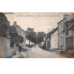 51. n° 54976.conflans sur seine.l'entrée venant de marcilly sur seine.en etat