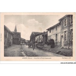 CAR-AACP8-51-0687 - ARGERS - petite rue et ecole communale
