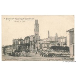 CAR-ADNP9-0597-51 - LAHEYCOURT - Bataille de la marne - Hotel de ville - Télégraphistes reposant les lignes