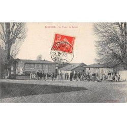 51 - FAVRESSE - SAN37429 - La Place - Le Lavoir