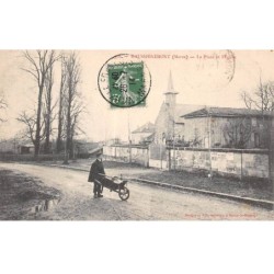 51 - HAUSSIGNEMONT - SAN37491 - La Place et l'Eglise - En l'état