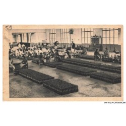 CAR-ACQP7-0442-51 - Salle d'emballage