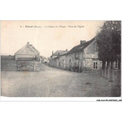 CAR-AAAP5-51-0369 - PLIVOT - Centre du Village - Place de l'Eglise - Cafe