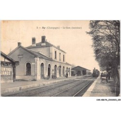 CAR-ABGP6-0623-51 - AY-EN-CHAMPAGNE - la gare, intérieur - train