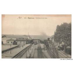 CAR-ACMP7-0541-51 - EPERNAY - Interieur de la gare