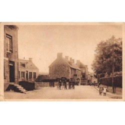 61 - CERISY BELLE ETOILE - SAN32293 - Route de Flers