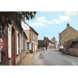 61 - LES ASPRES - SAN23580 - Route de l'Aigle - CPSM 15X10,5 cm